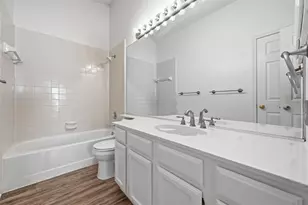 1504 Creek Bank Ln, Arlington, TX 76014 - Photo 12