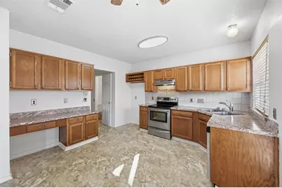 1504 Creek Bank Lane, Arlington, TX 76014 - Photo 8