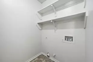 1504 Creek Bank Ln, Arlington, TX 76014 - Photo 10