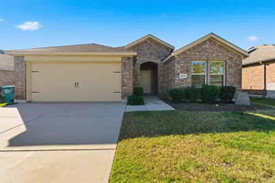 1012 Poinsettia Boulevard, Denton, TX 76209 - Photo 1