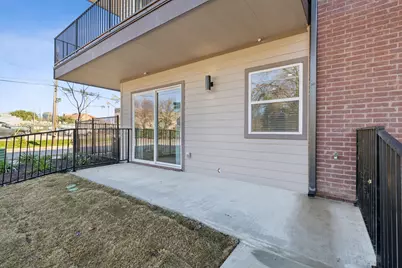 2990 Reagan Street #302, Dallas, TX 75219 - Photo 16