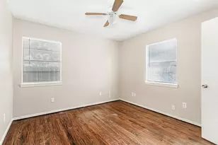 10818 Sharondale Dr, Dallas, TX 75228 - Photo 26