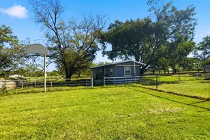 10240 Fm 371, Gainesville, TX 76240 - Photo 16