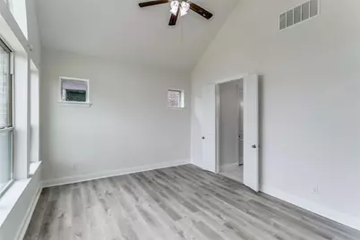 523 Paddock Way, Irving, TX 75039 - Photo 12