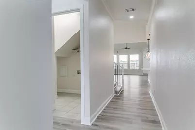 523 Paddock Way, Irving, TX 75039 - Photo 2