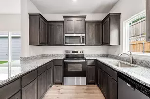 6344 Emerald Tree Ln, Dallas, TX 75241 - Photo 8