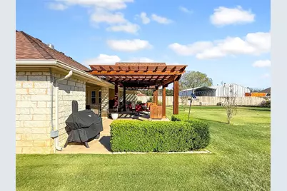 617 Parker Lane, Granbury, TX 76048 - Photo 34