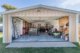 617 Parker Ln, Granbury, TX 76048 - Photo 38