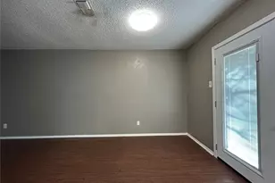 625 Edwards Dr, Saginaw, TX 76179 - Photo 8