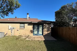 625 Edwards Dr, Saginaw, TX 76179 - Photo 32