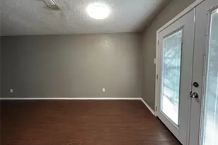 625 Edwards Dr, Saginaw, TX 76179 - Photo 6