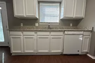 625 Edwards Dr, Saginaw, TX 76179 - Photo 12