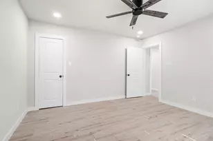 1300 E Baltimore Ave, Fort Worth, TX 76104 - Photo 20