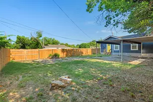 1300 E Baltimore Ave, Fort Worth, TX 76104 - Photo 24