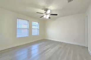 7546 Rice Ln, Dallas, TX 75241 - Photo 14