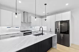 1147 N Madison Ave, Dallas, TX 75208 - Photo 10