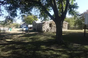 450 Eagle St, Dublin, TX 76446 - Photo 2