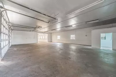 501 W Highway 199, Springtown, TX 76082 - Photo 4