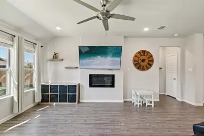 312 Scenic Point Drive, Princeton, TX 75407 - Photo 10