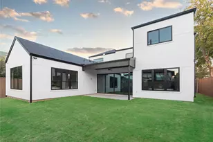 3826 Seguin Dr, Dallas, TX 75220 - Photo 40