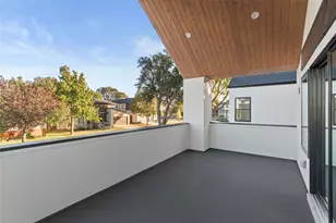 3826 Seguin Dr, Dallas, TX 75220 - Photo 36