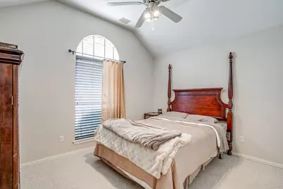 1125 Starling Court, Burleson, TX 76028 - Photo 24