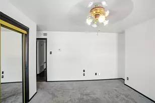 1719 E Grauwyler Rd, Irving, TX 75061 - Photo 22