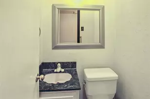 1719 E Grauwyler Rd, Irving, TX 75061 - Photo 18