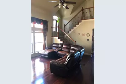 1111 Ranch Vista Drive, Irving, TX 75063 - Photo 2