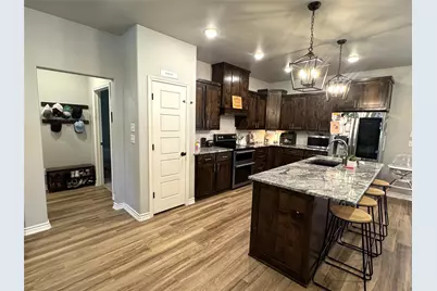 702 Pillar Street, Bowie, TX 76230 - Photo 10