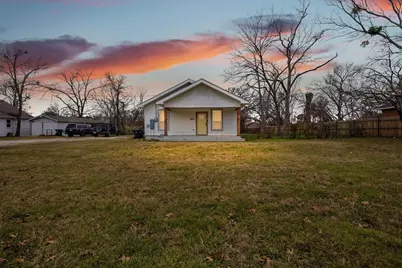 2200 N Beaton Street, Corsicana, TX 75110 - Photo 2