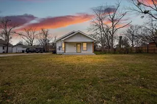 2200 N Beaton St, Corsicana, TX 75110 - Photo 2