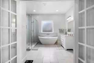 2200 N Beaton St, Corsicana, TX 75110 - Photo 2