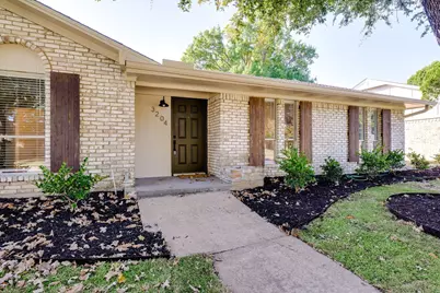 3204 Lynbrook Drive, Plano, TX 75075 - Photo 2