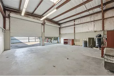 405 Bill Irwin Street, Grand Prairie, TX 75050 - Photo 16