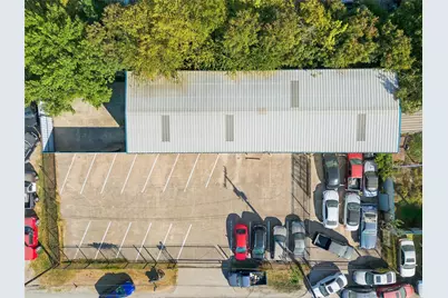 405 Bill Irwin Street, Grand Prairie, TX 75050 - Photo 4