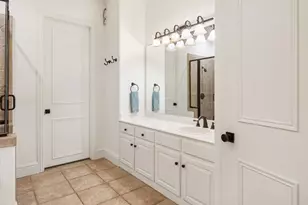 214 Hide A Way Dr, Mabank, TX 75156 - Photo 26