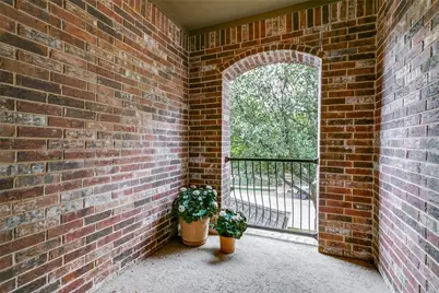 8608 Augustine Road, Irving, TX 75063 - Photo 26