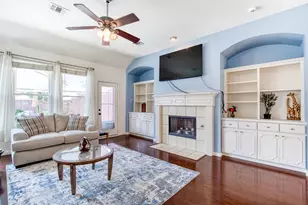 3929 Harbor Dr, The Colony, TX 75056 - Photo 2