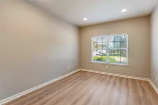 8483 Davis Dr, Frisco, TX 75036 - Photo 14