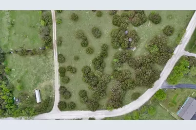 9112 Valley View Court, Cleburne, TX 76033 - Photo 6