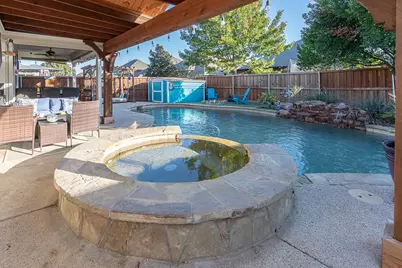 1161 Crest Breeze Drive, Fort Worth, TX 76052 - Photo 8