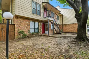 6646 E Lovers, Dallas, TX 75214 - Photo 1