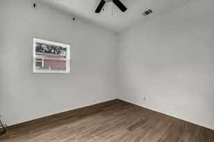 2514 Austin Ct, Granbury, TX 76048 - Photo 14