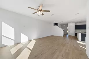 400 Wrangler Ln, Denton, TX 76205 - Photo 6