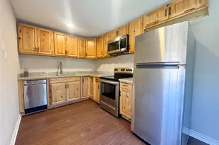 203 Park St, Cleburne, TX 76031 - Photo 14