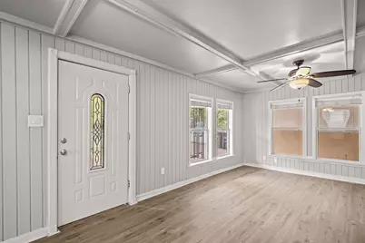 2719 25th Street, Fort Worth, TX 76106 - Photo 2