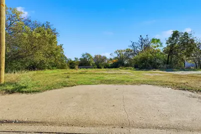 2512 E Ann Arbor Avenue, Dallas, TX 75216 - Photo 14