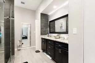 249 N Acres Dr, Dallas, TX 75217 - Photo 30