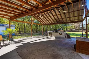 249 N Acres Dr, Dallas, TX 75217 - Photo 34